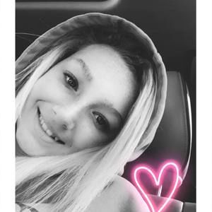 Meet your Posher, Alexus